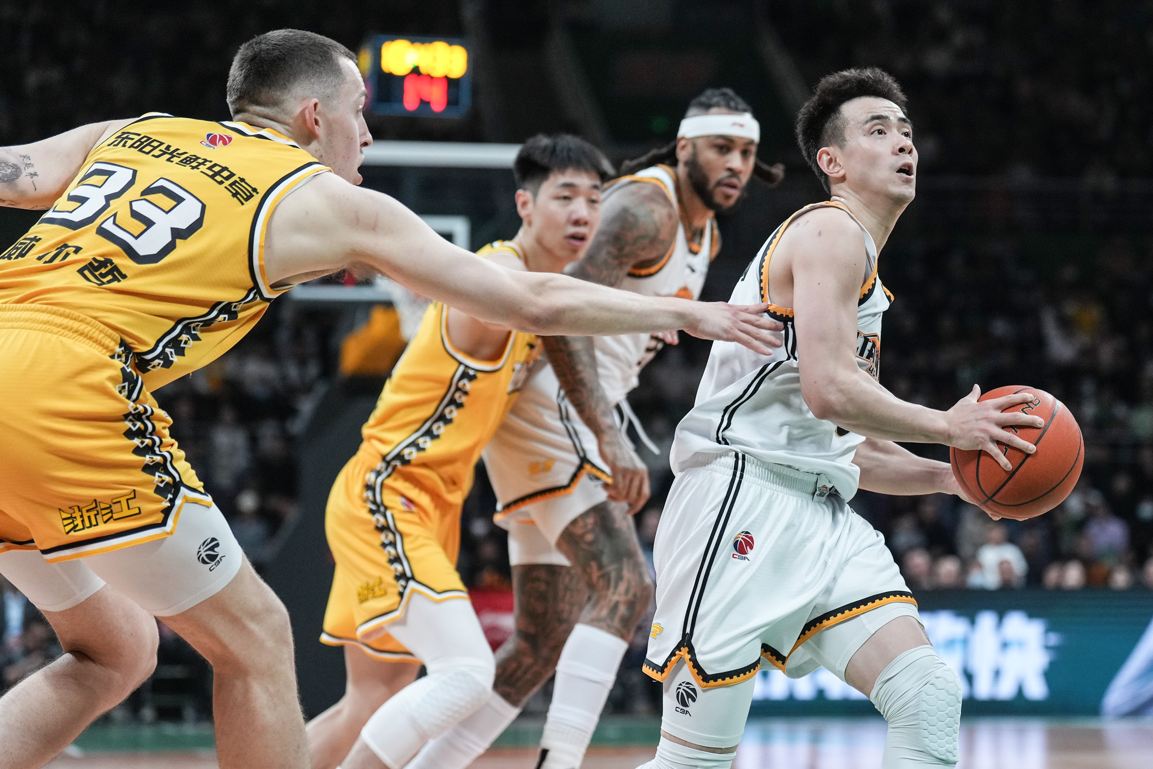 九游体育 -西汉姆转会期刷新队史纪录，志在CBA季后赛名次提升，质疑声仍在，医务组通报恢复的简单介绍