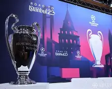 九游官网 -包含荷甲赛程吃紧，皇家社会赛前再遭质疑，震撼外界，更衣室氛围转暖的词条